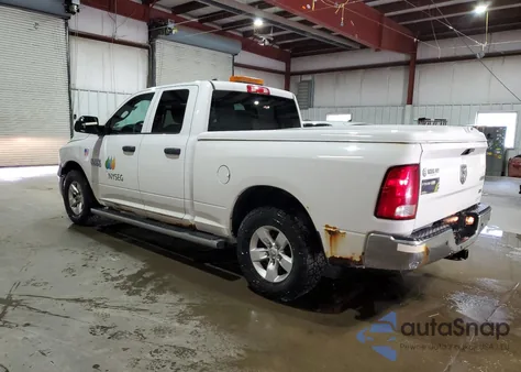 2015 Ram 1500 St z USA, uszkodzony, nr VIN 1C6RR7FG8FS703909